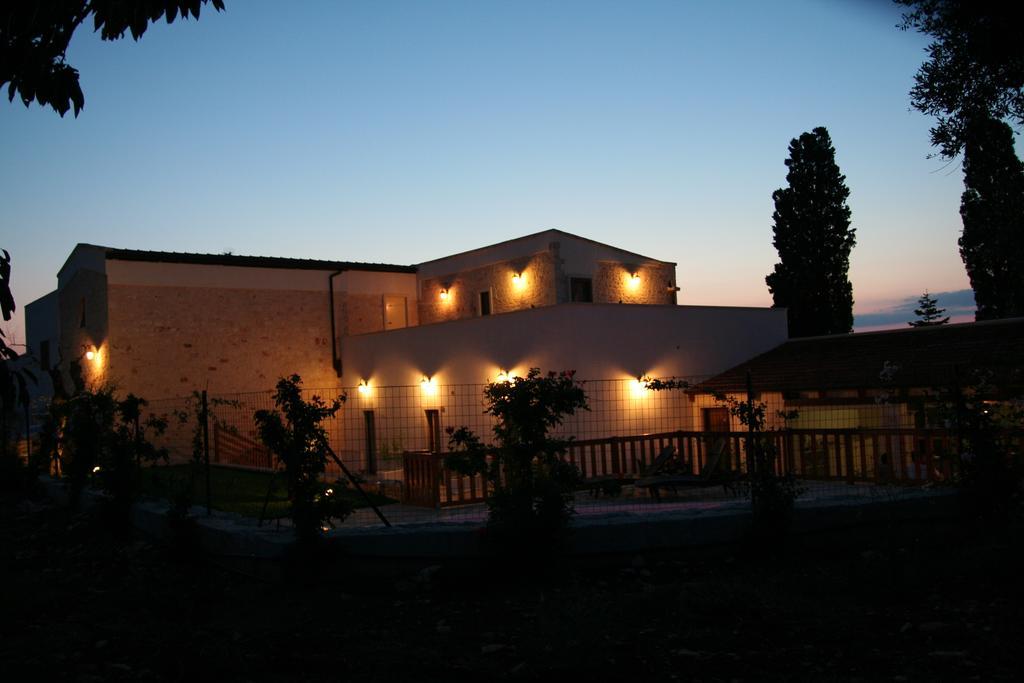 Bed and Breakfast La Dimora Gigante Кастеллана-Гротте Экстерьер фото